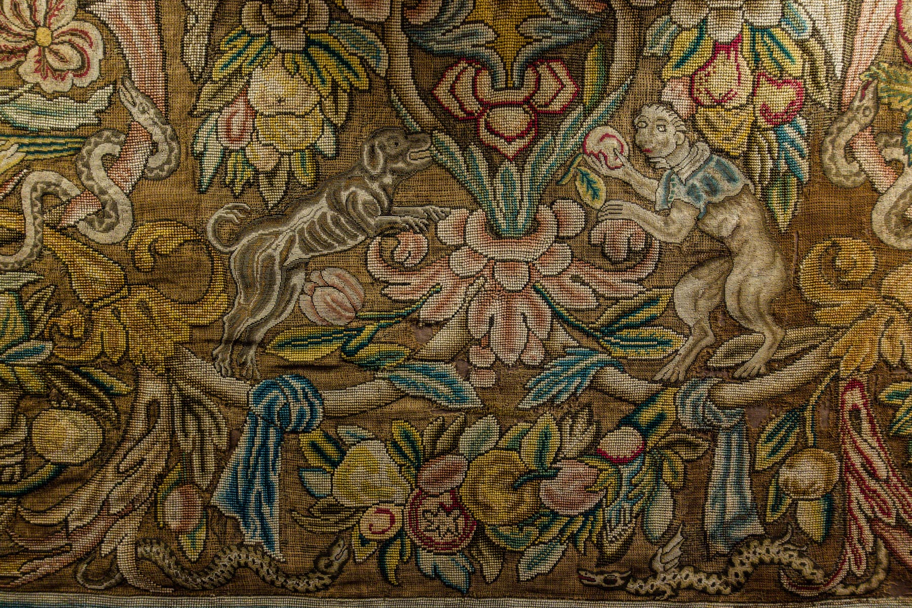 interior_hearst_2018-16